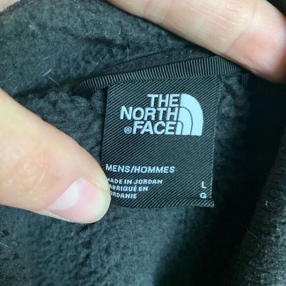 The North Face gorpcore black fleece L full zip outdoorsy jacket - Picture 4 of 5